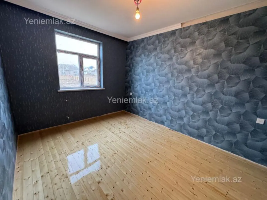 Satılır 3 otaqlı həyət evi 100 m²