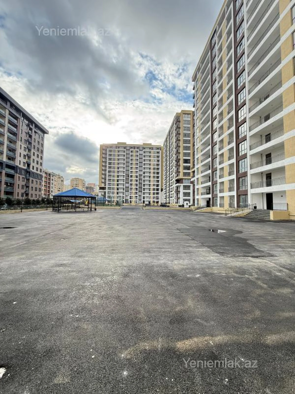 Satılır 2 otaqlı yeni tikili 66 m²