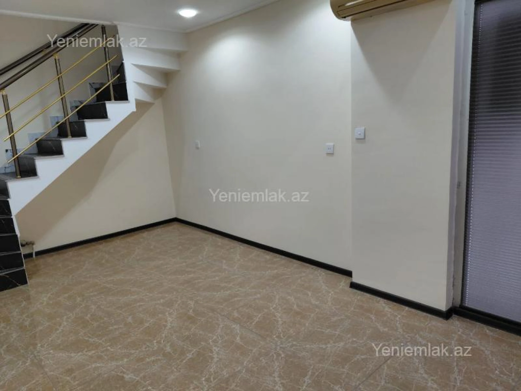 Satılır 2 otaqlı obyekt 32 m²