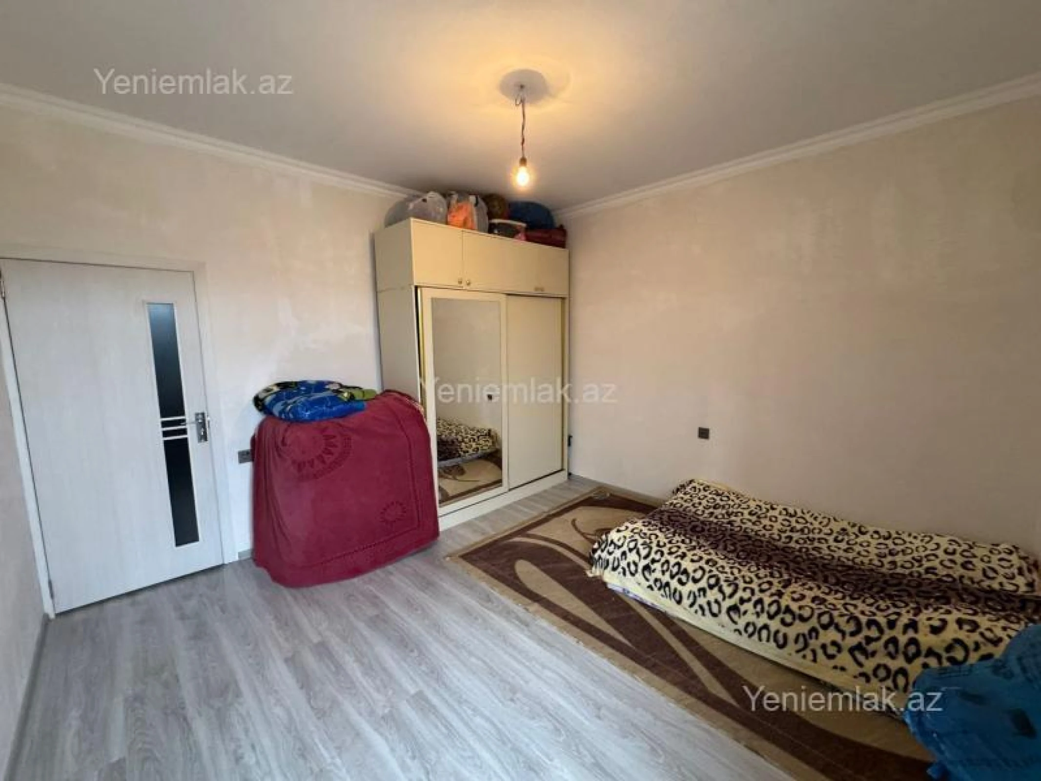 Satılır 4 otaqlı həyət evi 120 m²
