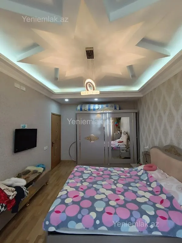 Satılır 2 otaqlı yeni tikili 52 m²