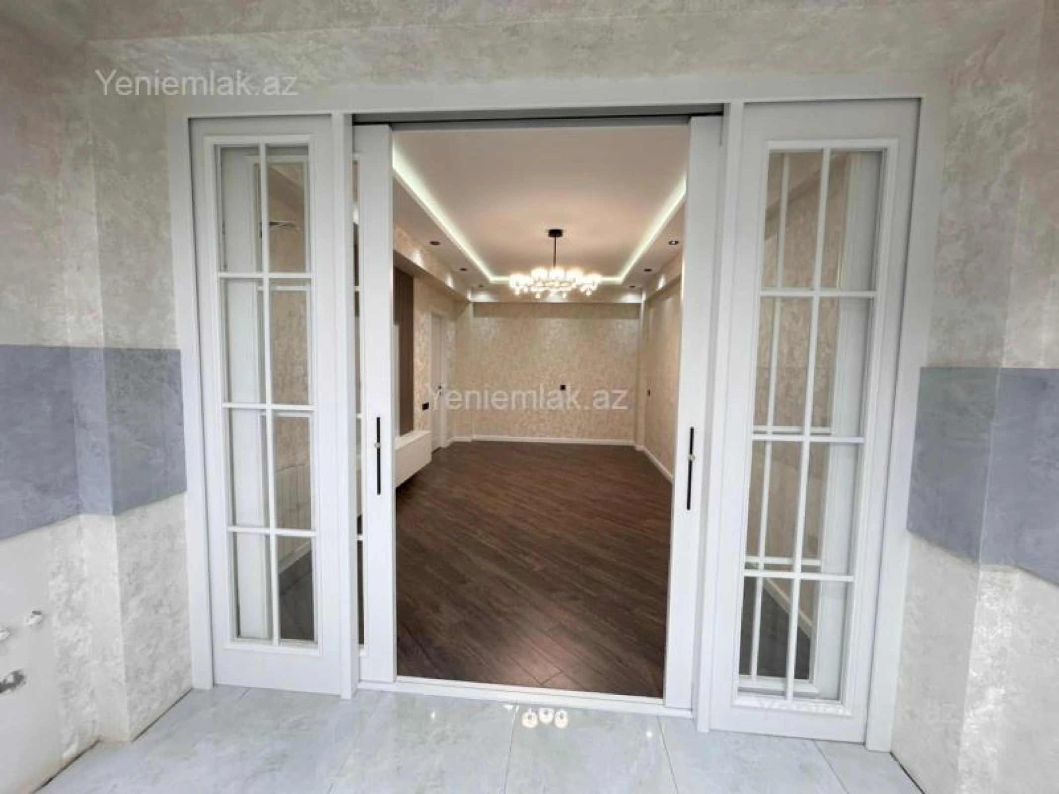 Satılır 3 otaqlı yeni tikili 84 m²