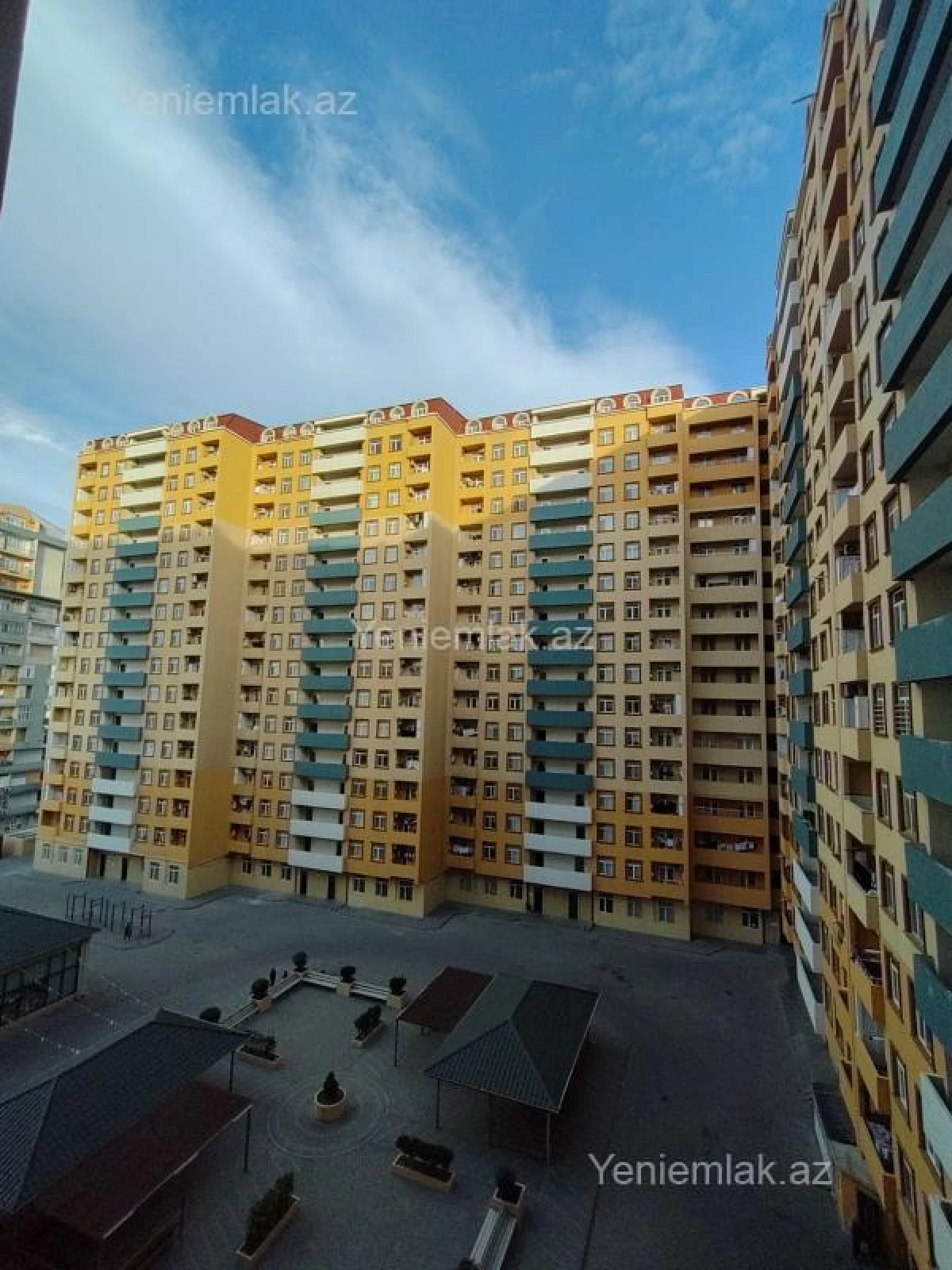 Satılır 4 otaqlı yeni tikili 155 m²