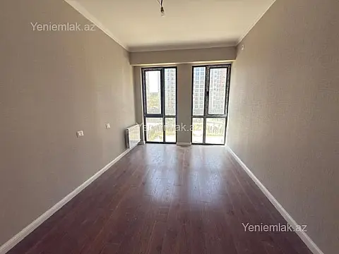 Satılır 4 otaqlı yeni tikili 120 m²