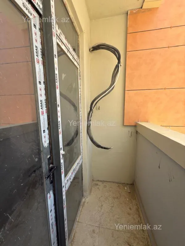 Satılır 4 otaqlı yeni tikili 120 m²