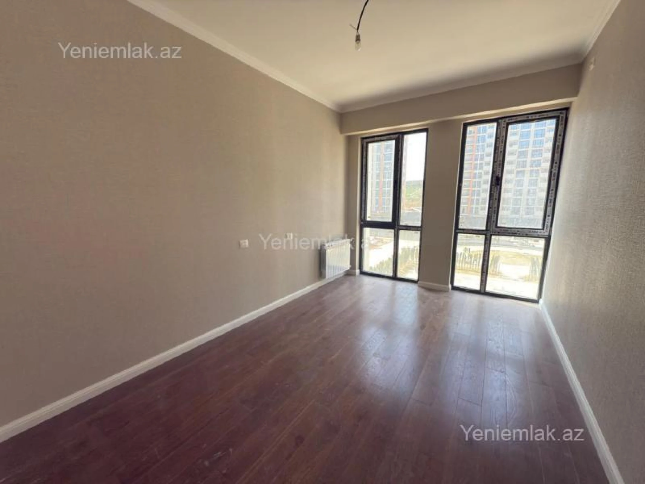 Satılır 4 otaqlı yeni tikili 120 m²