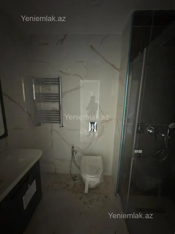 Satılır 4 otaqlı yeni tikili 120 m²