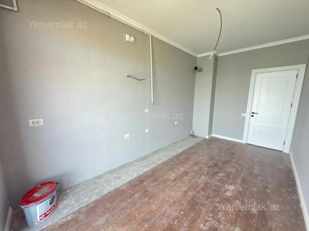 Satılır 4 otaqlı yeni tikili 120 m²