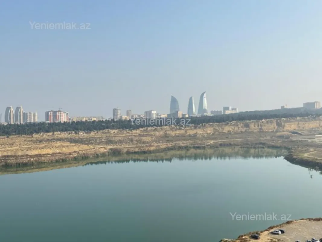 Satılır 4 otaqlı yeni tikili 120 m²