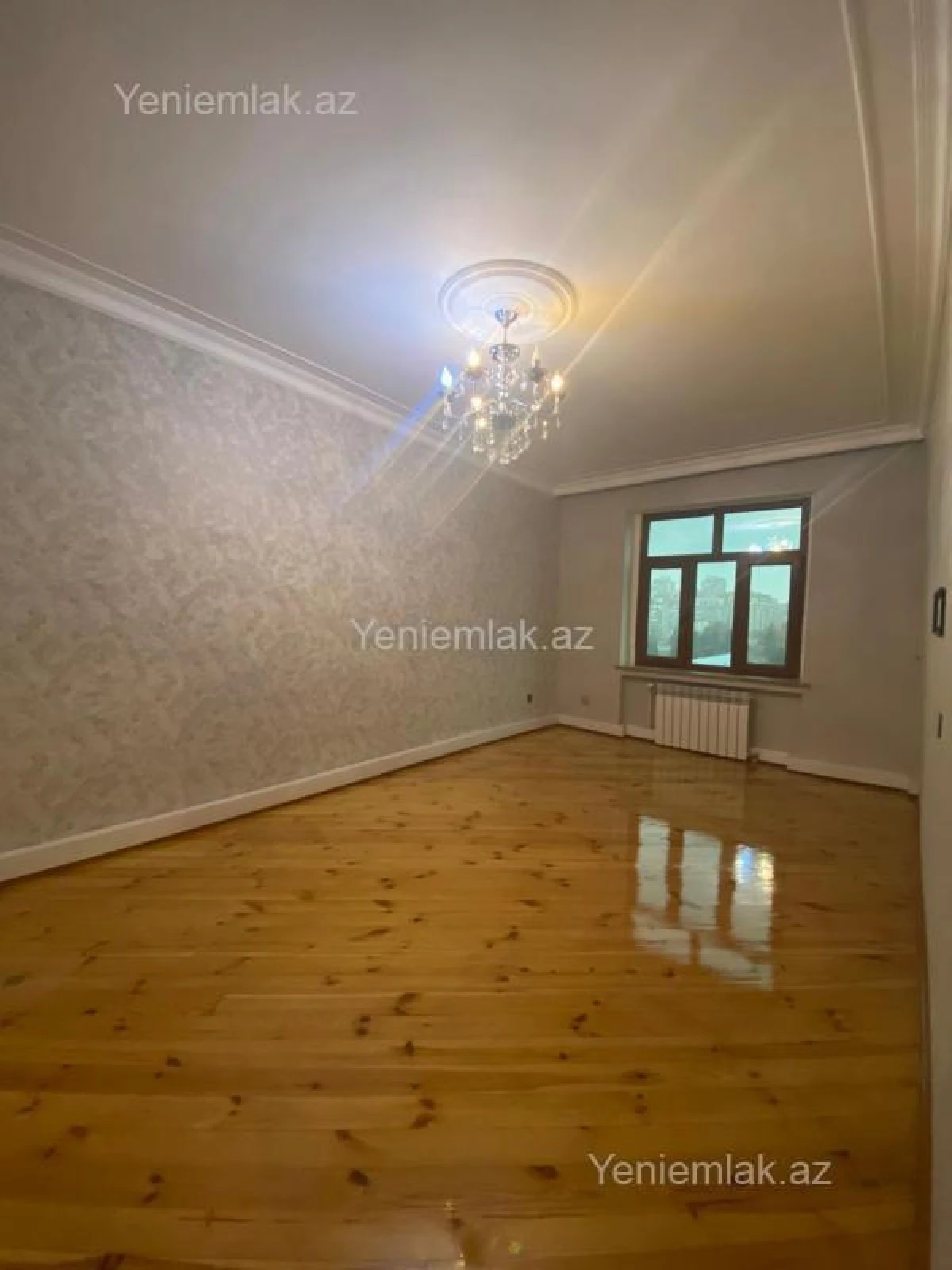 Satılır 3 otaqlı köhnə tikili 90 m²
