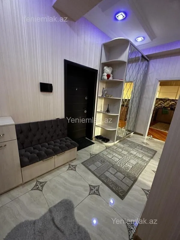 Satılır 3 otaqlı yeni tikili 90 m²