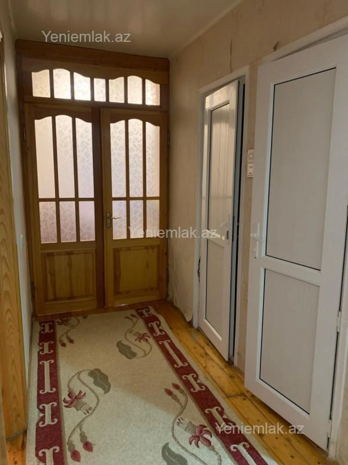 Satılır 4 otaqlı köhnə tikili 110 m²