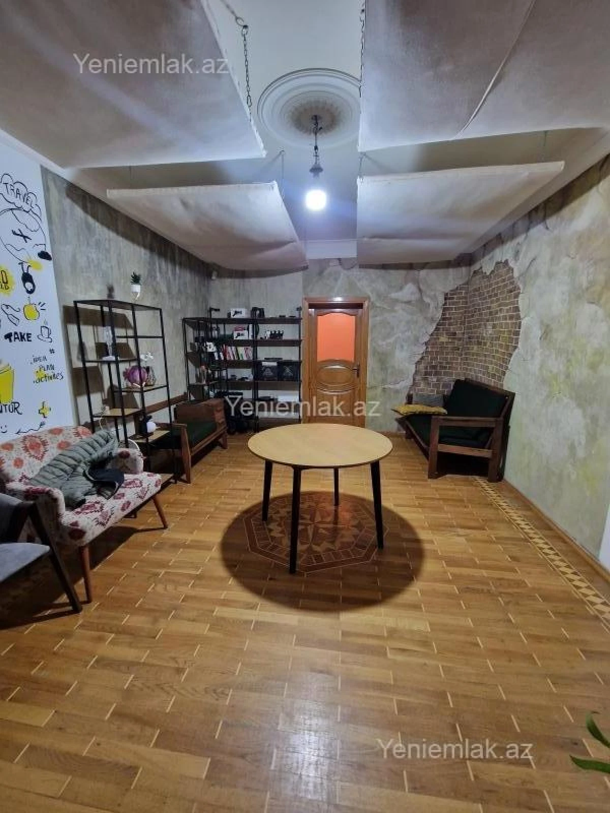 Satılır 3 otaqlı köhnə tikili 82 m²