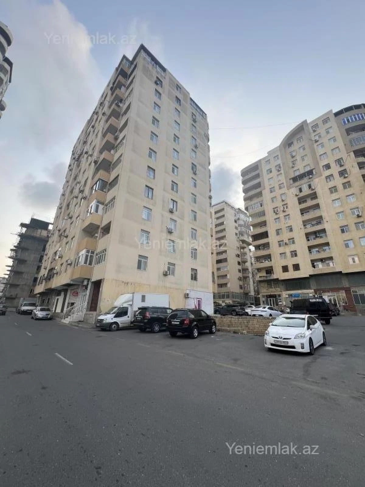 Satılır 3 otaqlı obyekt 70 m²