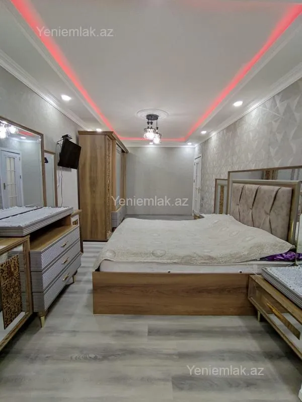 Satılır 5 otaqlı köhnə tikili 112 m²