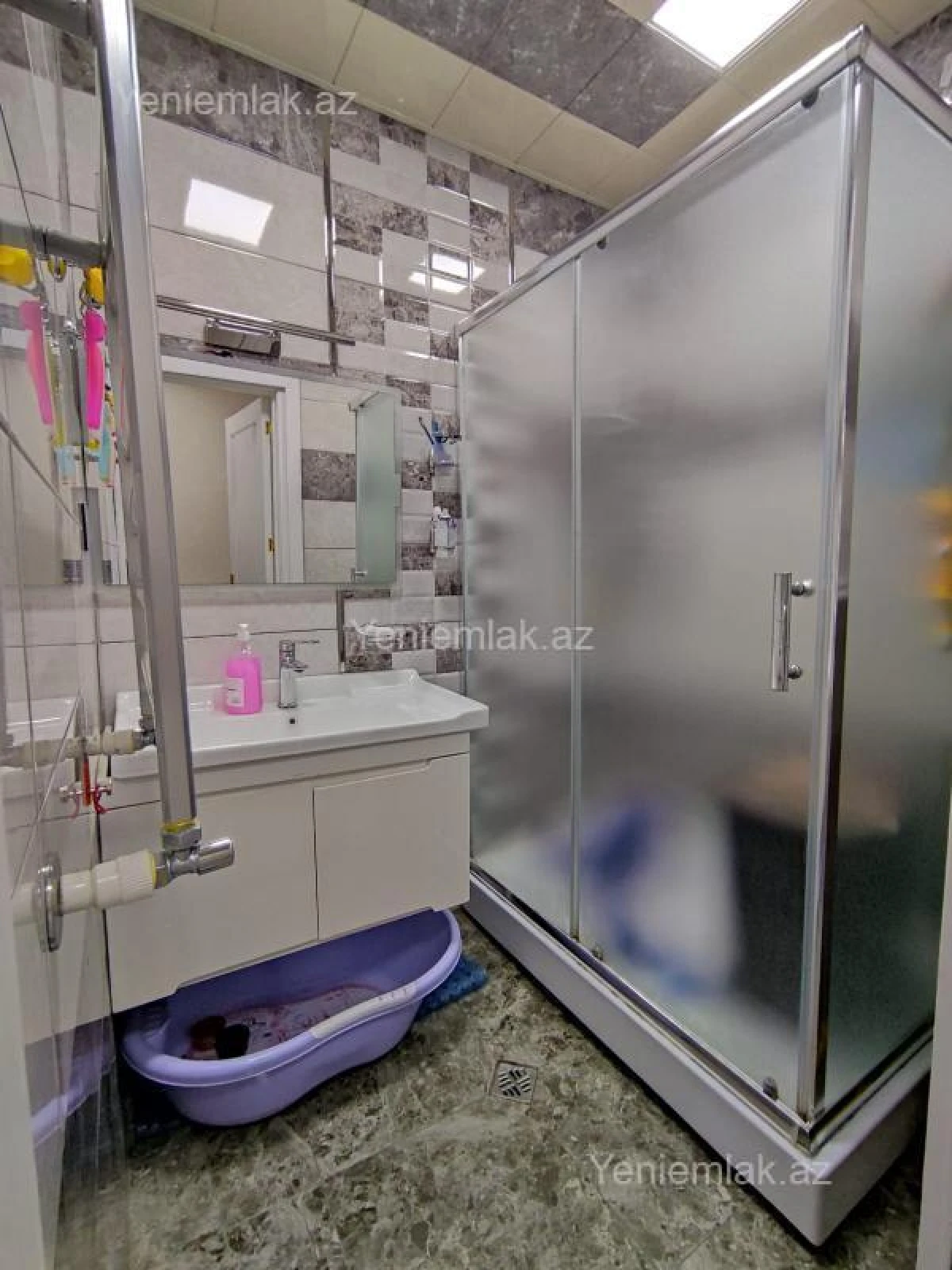 Satılır 5 otaqlı köhnə tikili 112 m²