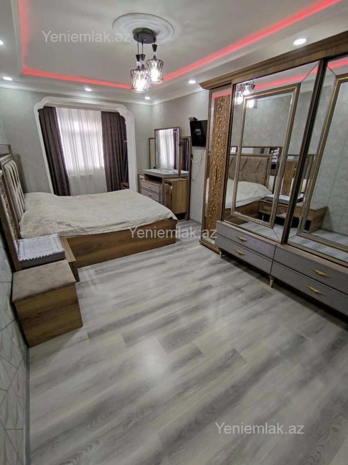 Satılır 5 otaqlı köhnə tikili 112 m²