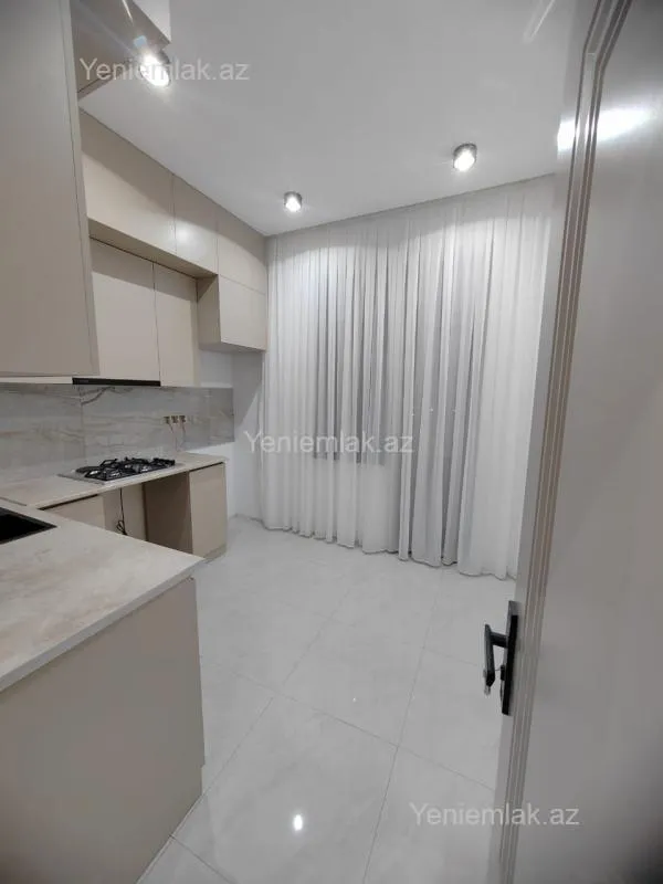 Satılır 2 otaqlı yeni tikili 58 m²