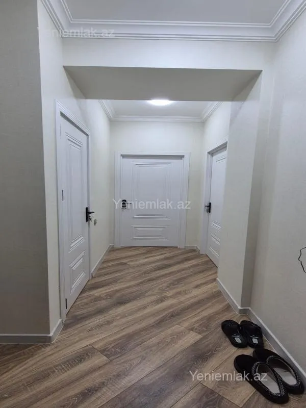 Satılır 1 otaqlı yeni tikili 42 m²