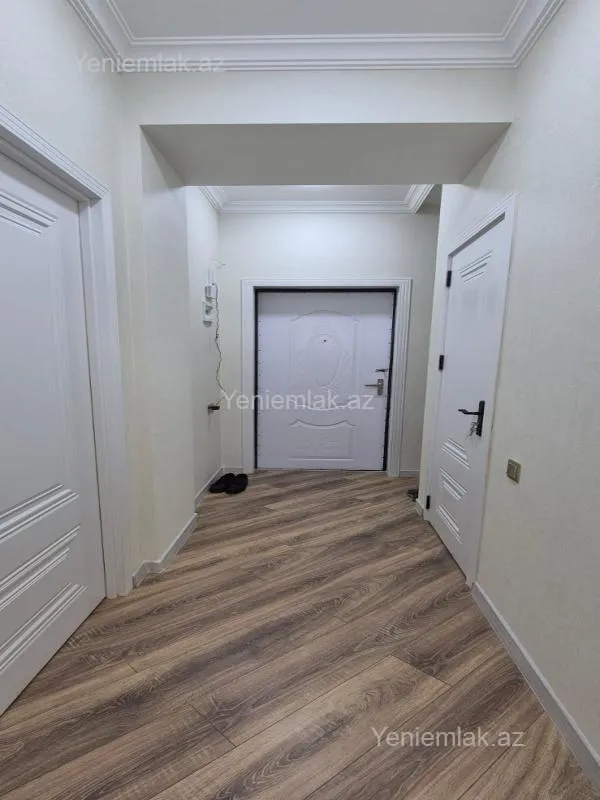 Satılır 1 otaqlı yeni tikili 42 m²
