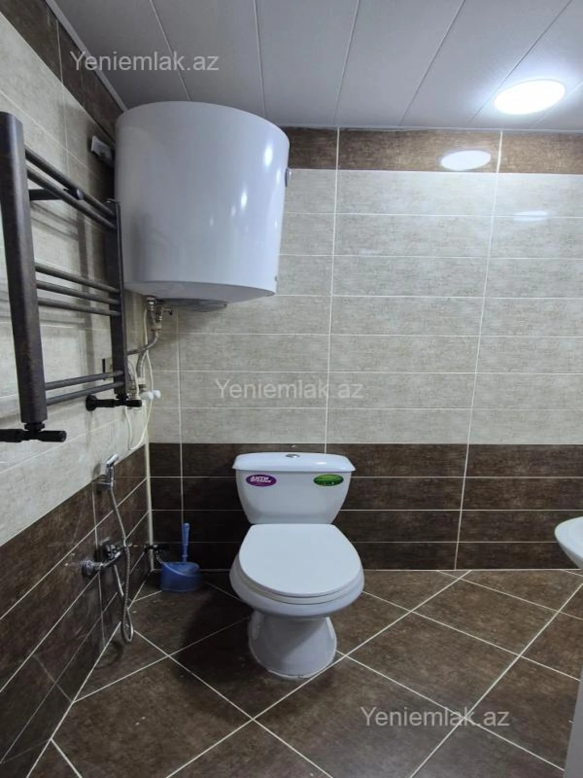 Satılır 1 otaqlı yeni tikili 42 m²