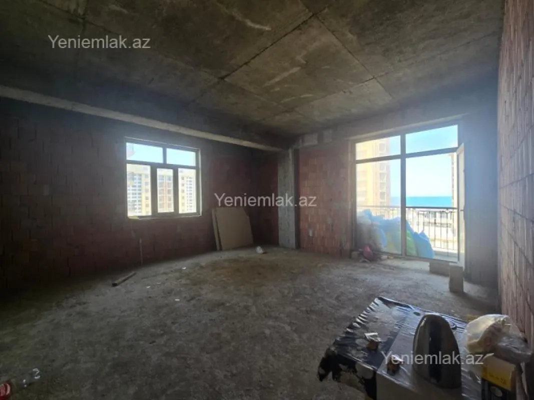 Satılır 3 otaqlı yeni tikili 117 m²