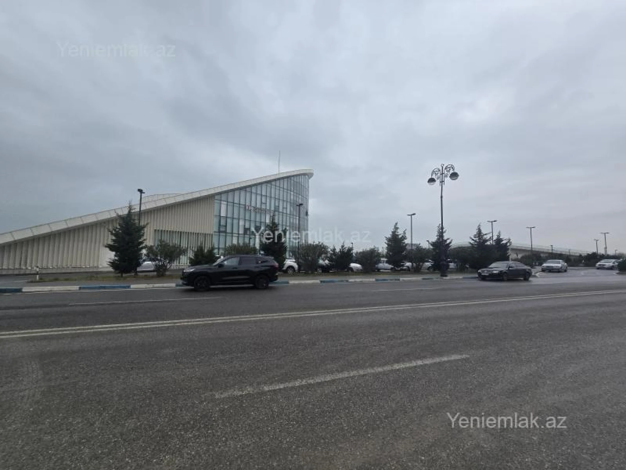 Satılır 1 otaqlı yeni tikili 37 m²