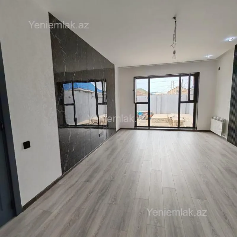 Satılır 4 otaqlı həyət evi 140 m²