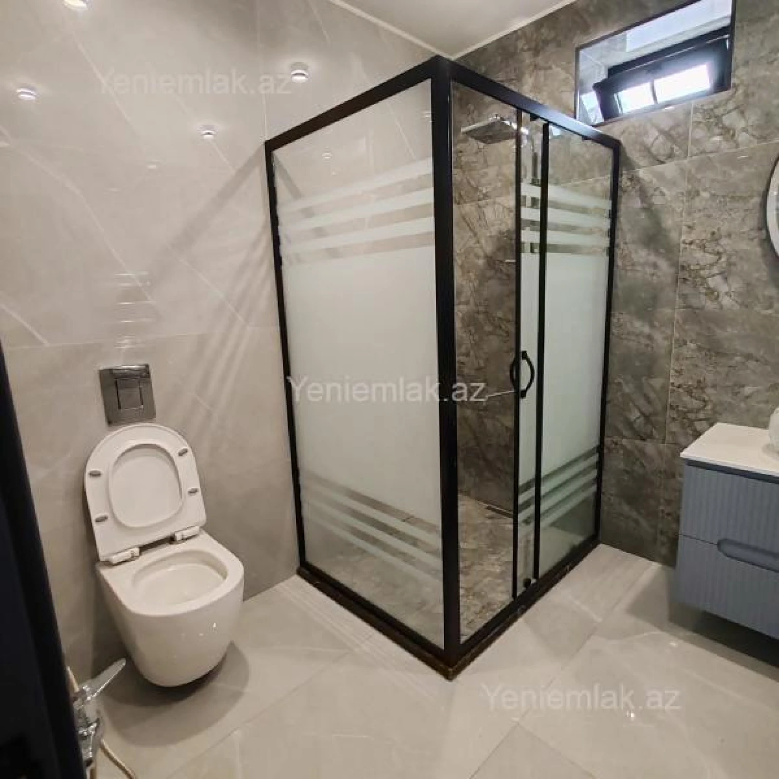 Satılır 4 otaqlı həyət evi 140 m²