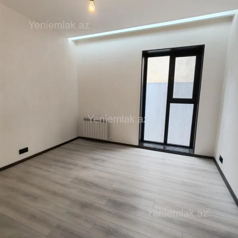 Satılır 4 otaqlı həyət evi 140 m²