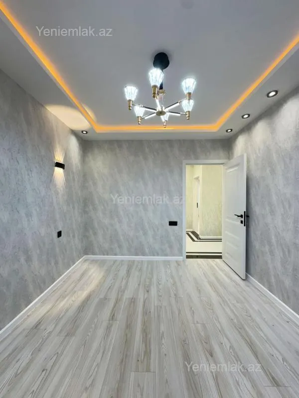 Satılır 3 otaqlı köhnə tikili 90 m²