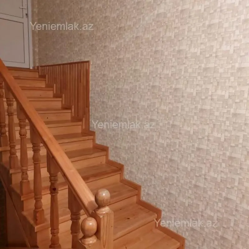 Satılır 4 otaqlı həyət evi 170 m²