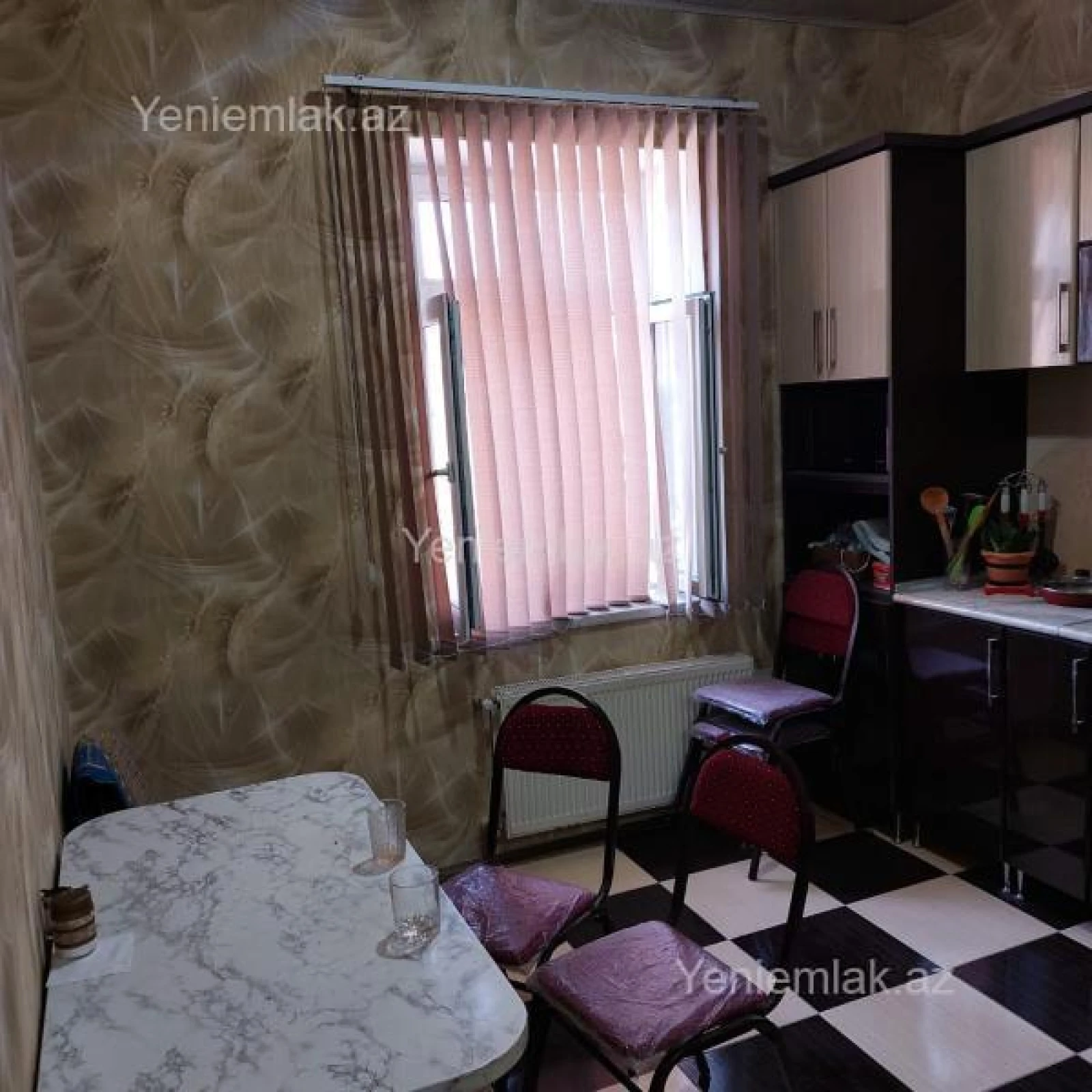 Satılır 4 otaqlı həyət evi 170 m²