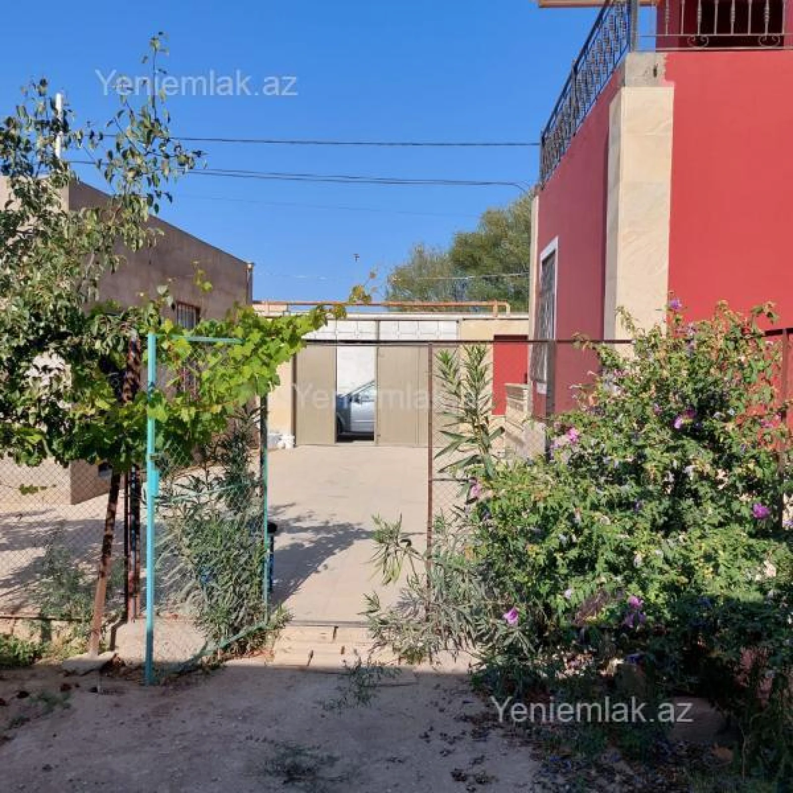 Satılır 4 otaqlı həyət evi 170 m²