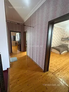 Satılır 4 otaqlı həyət evi 200 m²