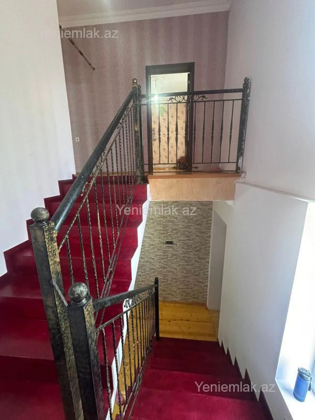 Satılır 4 otaqlı həyət evi 200 m²