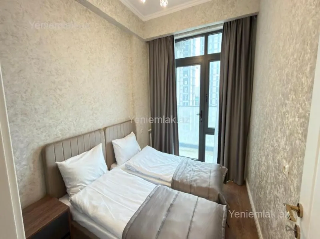 Satılır 3 otaqlı yeni tikili 49.9 m²