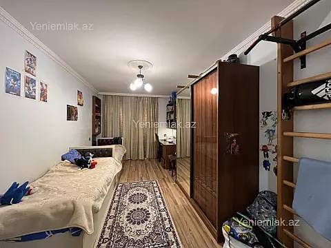 Satılır 3 otaqlı yeni tikili 130 m²