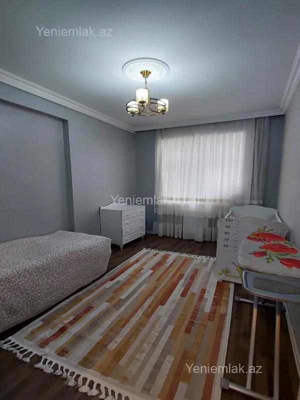 Satılır 3 otaqlı yeni tikili 85 m²
