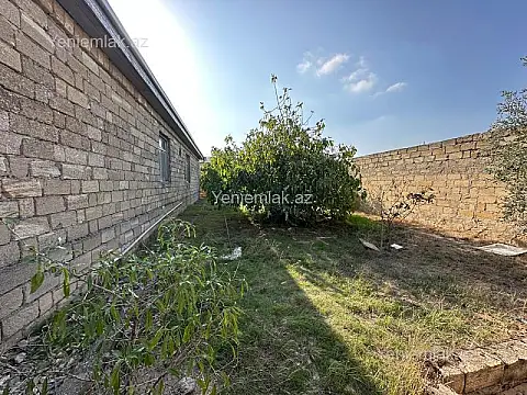 Satılır 5 otaqlı həyət evi 150 m²
