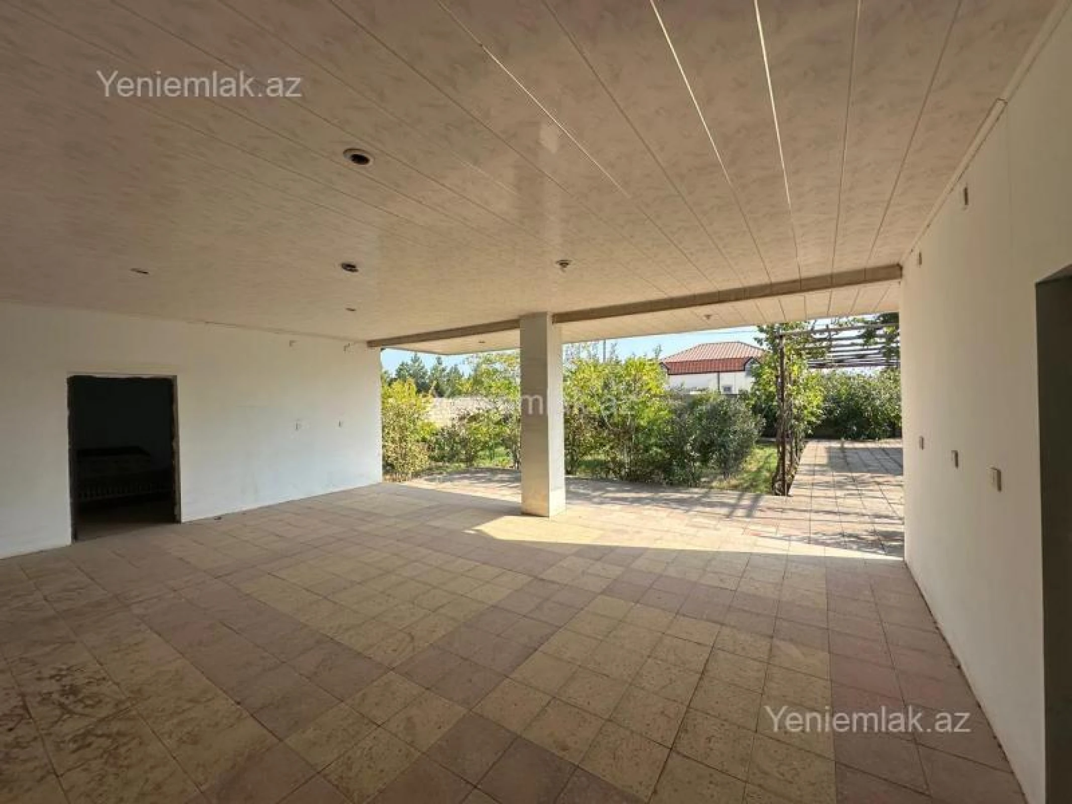 Satılır 5 otaqlı həyət evi 150 m²