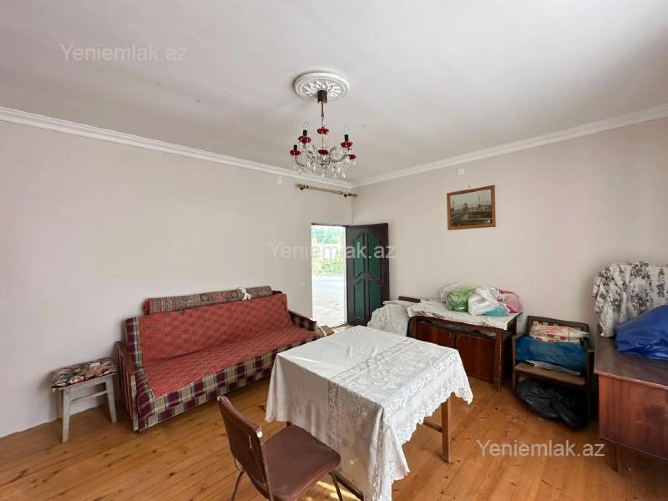 Satılır 5 otaqlı həyət evi 150 m²