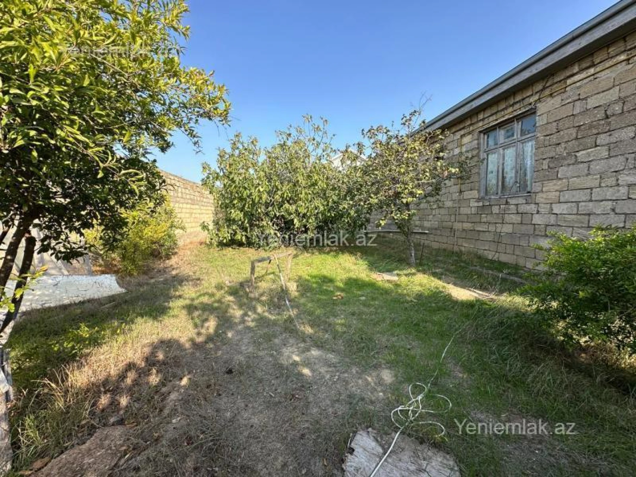 Satılır 5 otaqlı həyət evi 150 m²