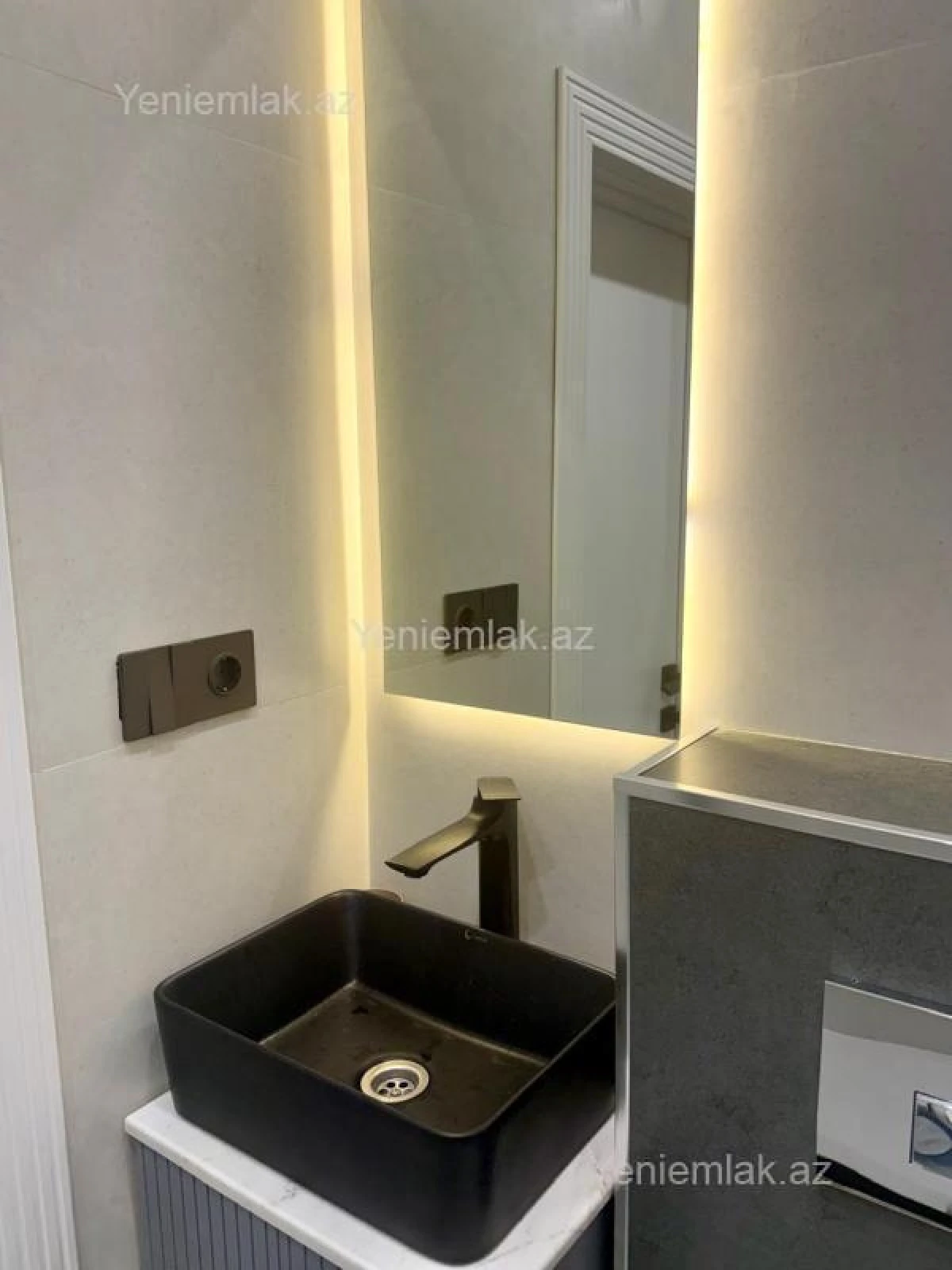 Satılır 1 otaqlı köhnə tikili 30 m²