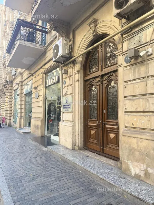 Satılır 1 otaqlı köhnə tikili 30 m²