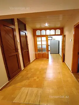 Satılır 4 otaqlı köhnə tikili 90 m²