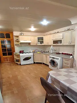 Satılır 4 otaqlı köhnə tikili 90 m² — Sumqayıt, 2-ci mikrorayon 4 otaq 90.00 m²