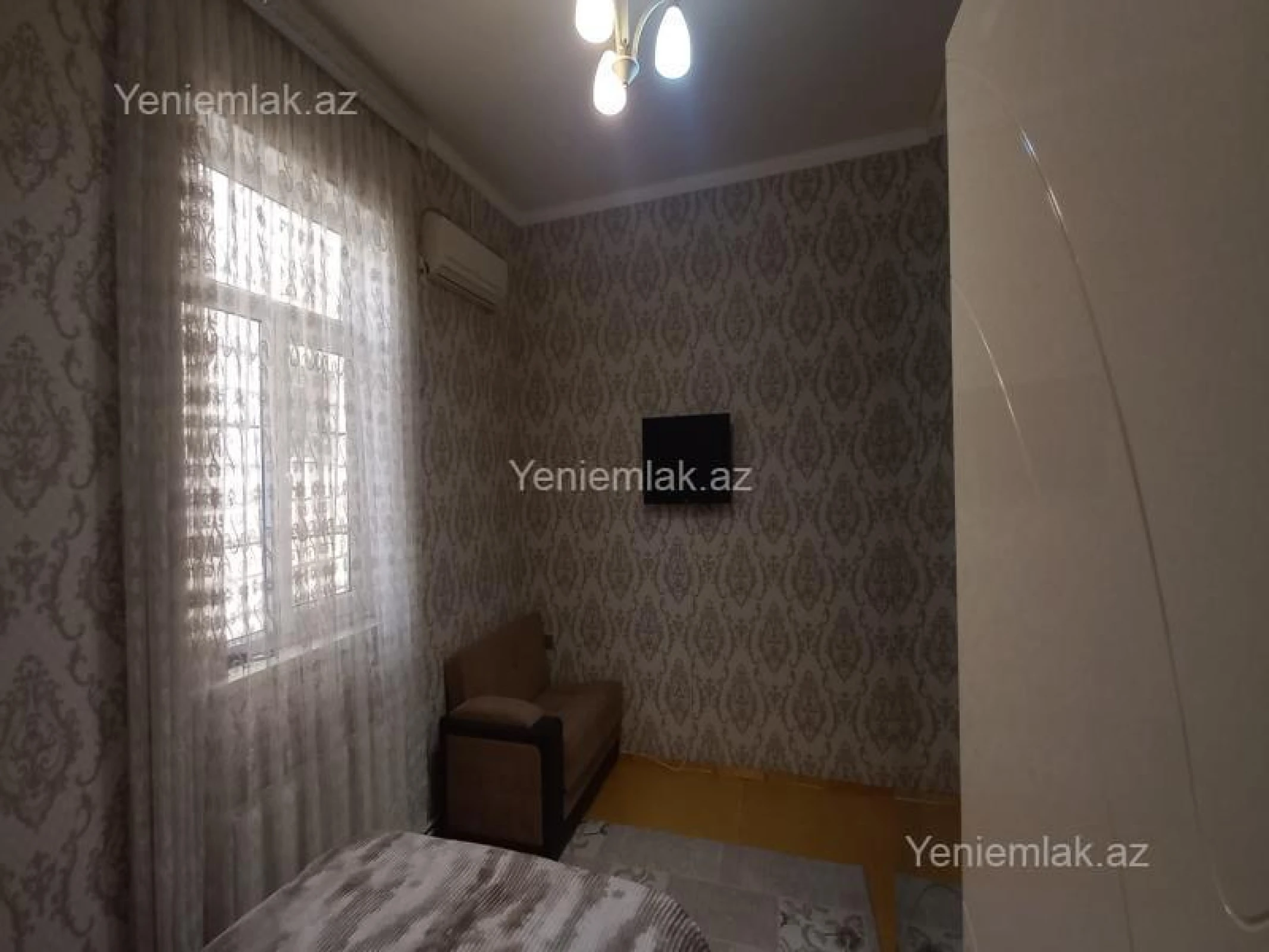 Satılır 3 otaqlı həyət evi 100 m²