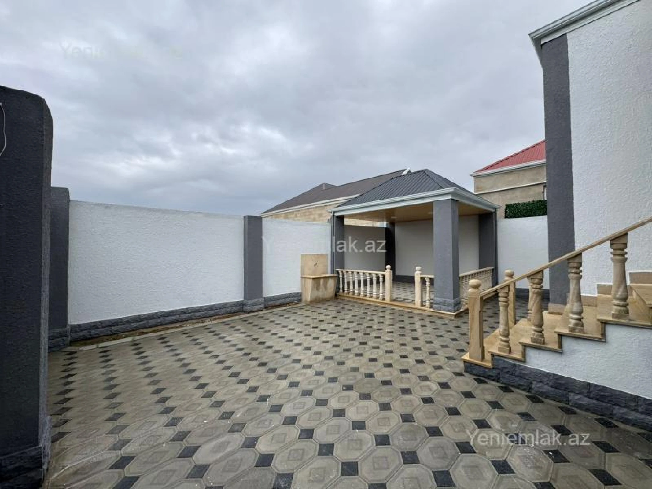 Satılır 4 otaqlı həyət evi 110 m²