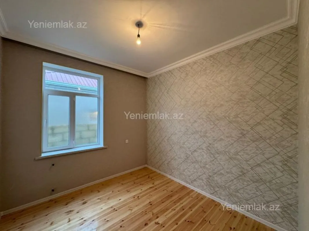 Satılır 4 otaqlı həyət evi 110 m²